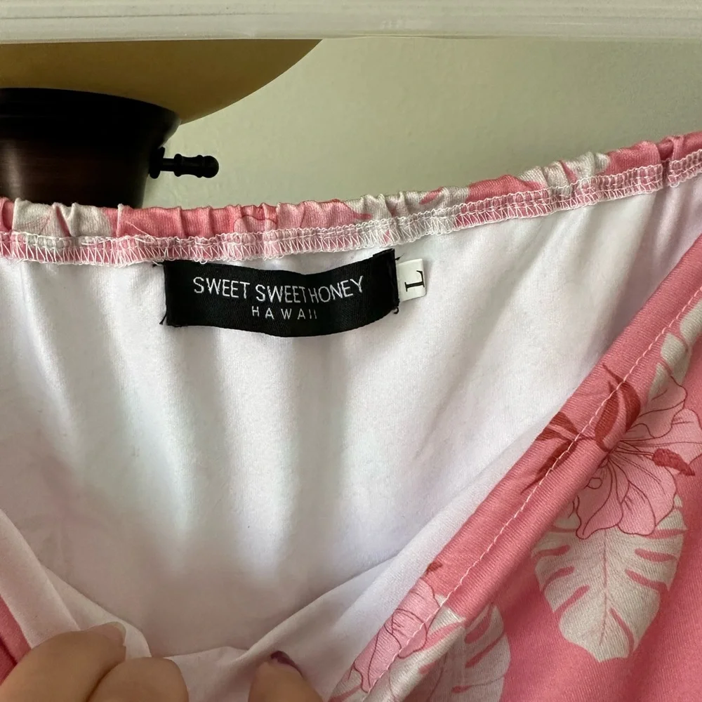 Hawaiian Print Jumpsuit - Picture 3 of 5